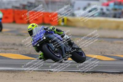 media/Jan-15-2023-SoCal Trackdays (Sun) [[c1237a034a]]/Turn 2 Set 1 (1145am)/